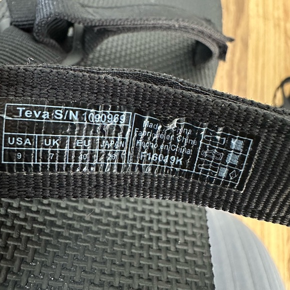 WOMEN'S TEVA MIDFORM UNIVERSAL OUTDOOR SANDALS Sz 9 - Picture 7 of 7
